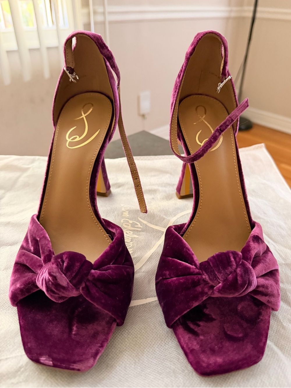 Velvet Knot Slingback Heels in Plum - Women